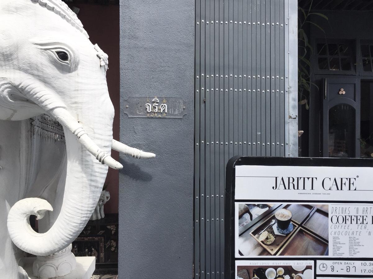 Jaritt Nymmanh Acomodação com café da manhã Chiang Mai Exterior foto